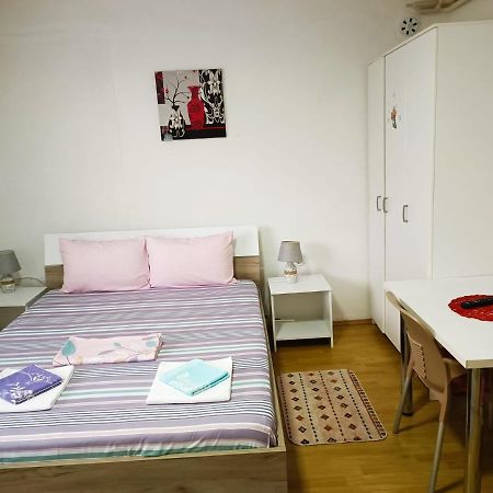 City Center Apartments Prilep Bagian luar foto