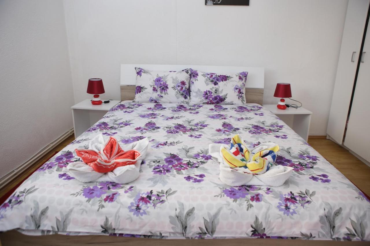 City Center Apartments Prilep Bagian luar foto
