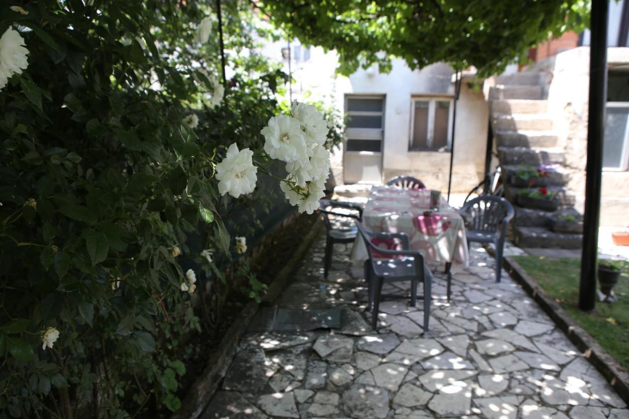 City Center Apartments Prilep Bagian luar foto