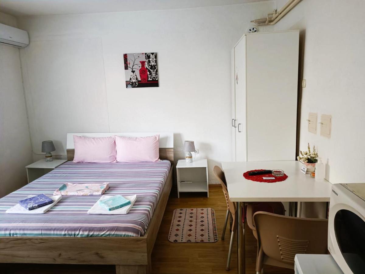 City Center Apartments Prilep Bagian luar foto