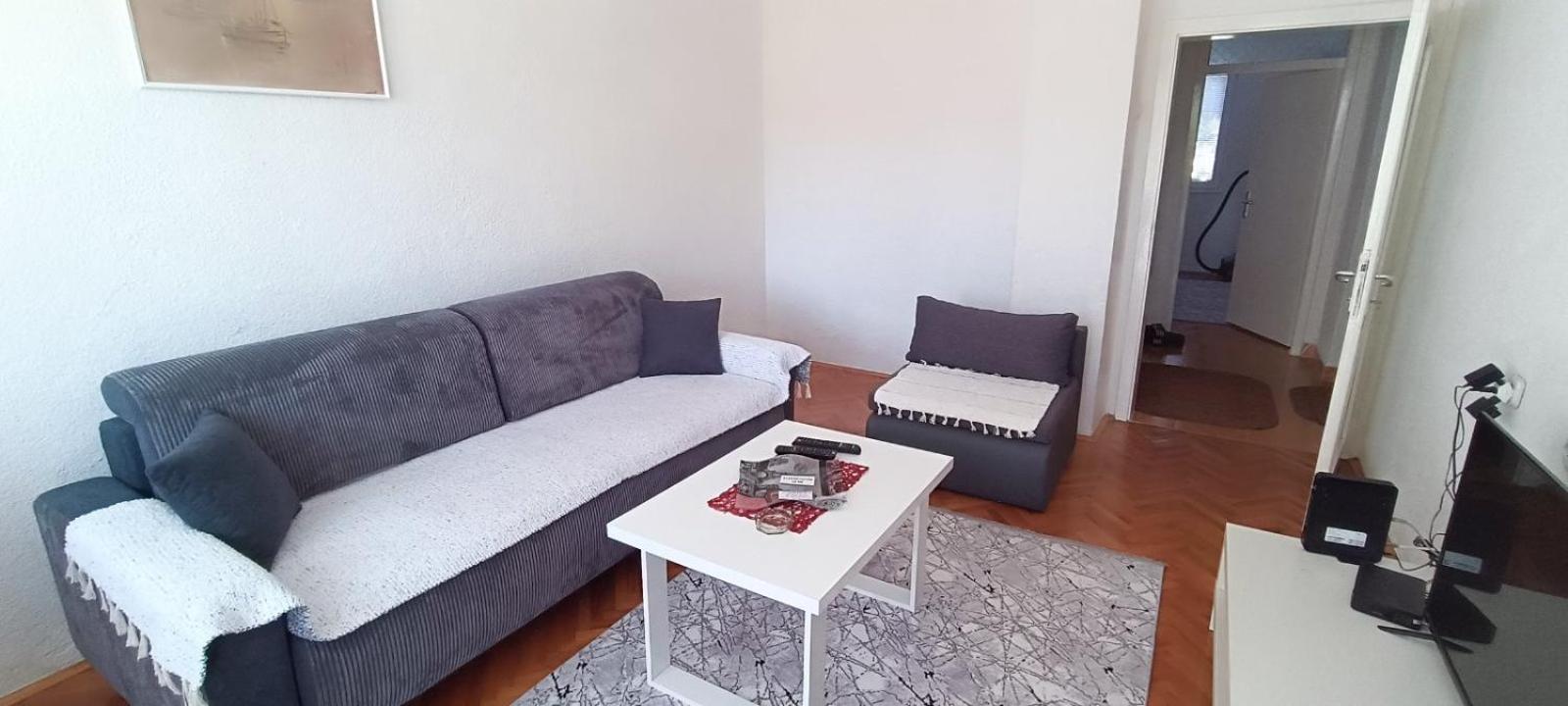 City Center Apartments Prilep Bagian luar foto