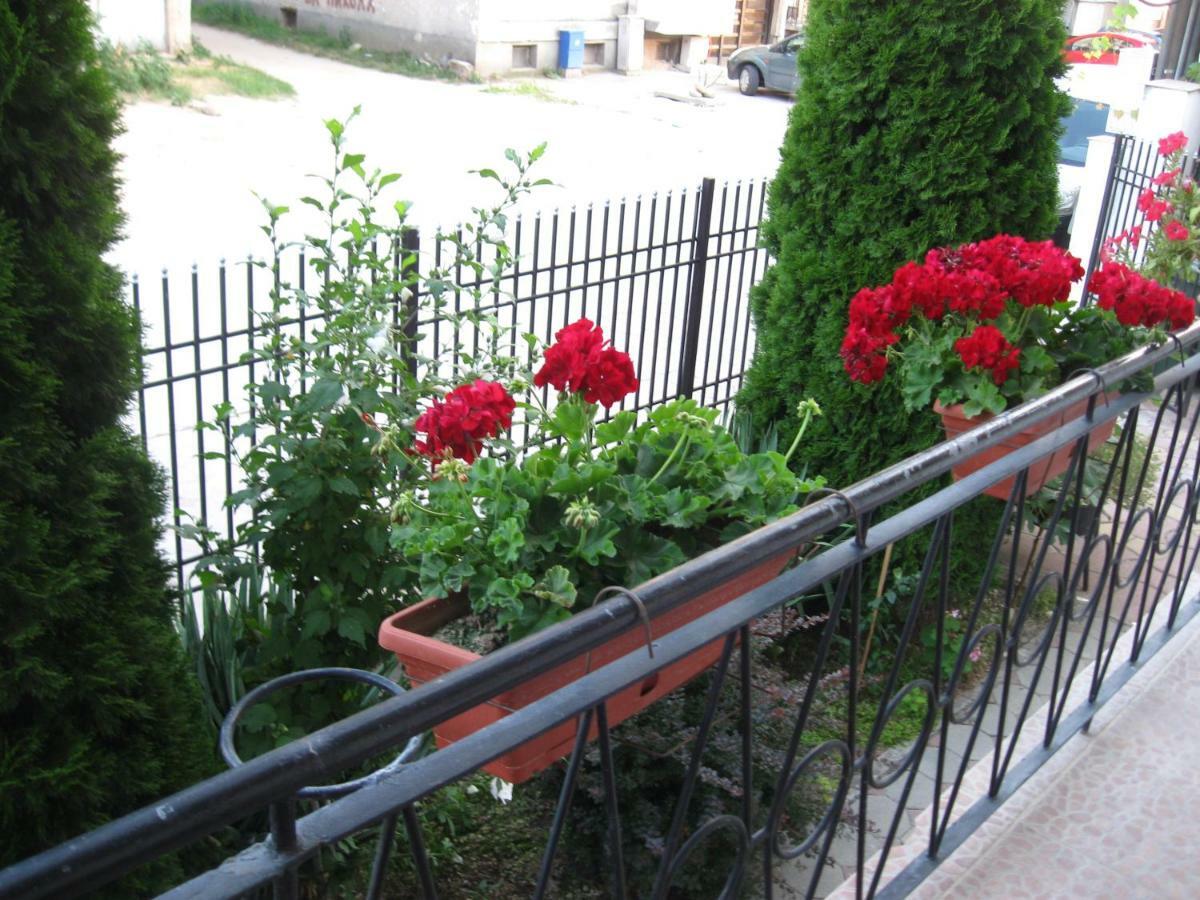 City Center Apartments Prilep Bagian luar foto
